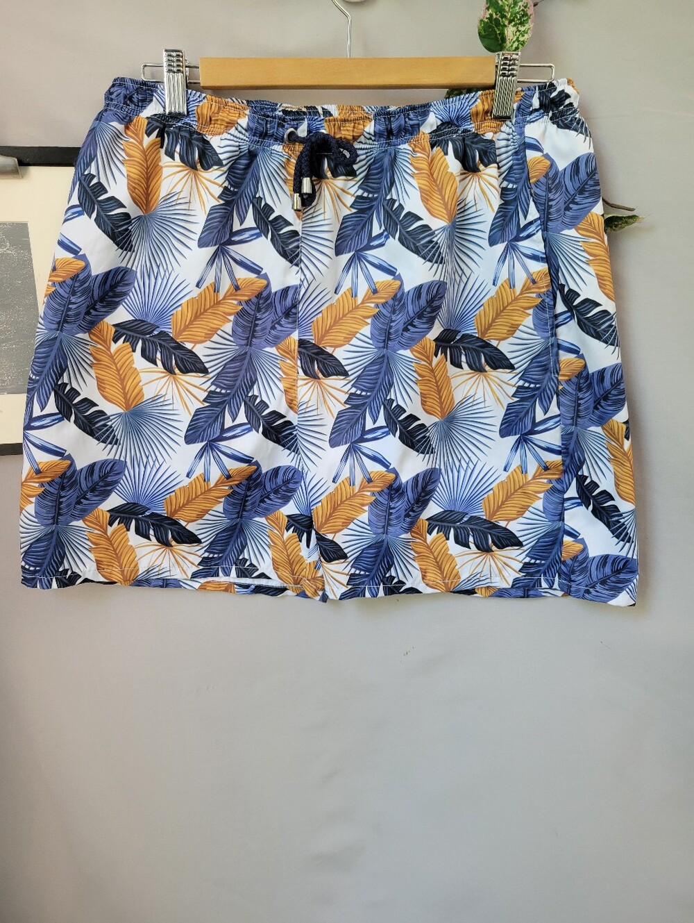 Piel Canela Palm Print Swim Shorts L